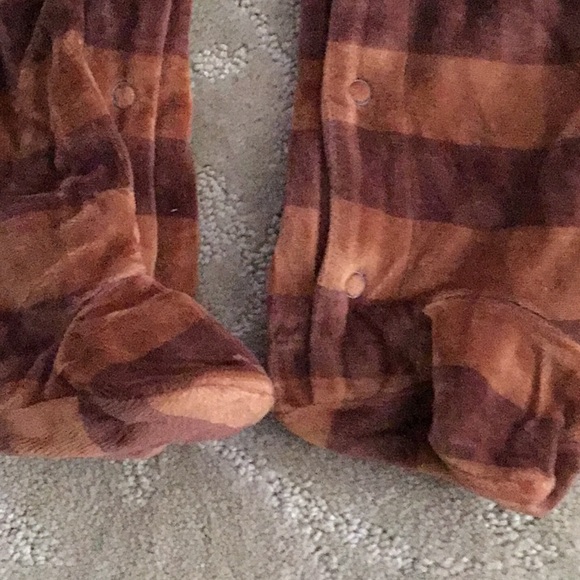 Mud pie sleeper footed pajamas - Picture 3 of 4